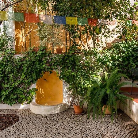 Lost Lisbon :: Avenida House Exterior foto